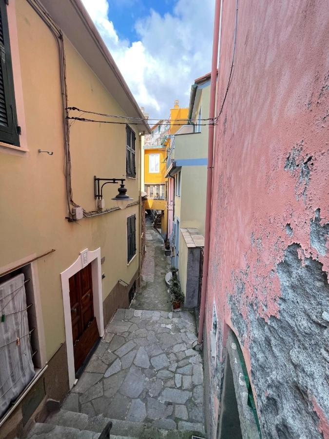 L'Emporio Rooms Manarola Exteriér fotografie