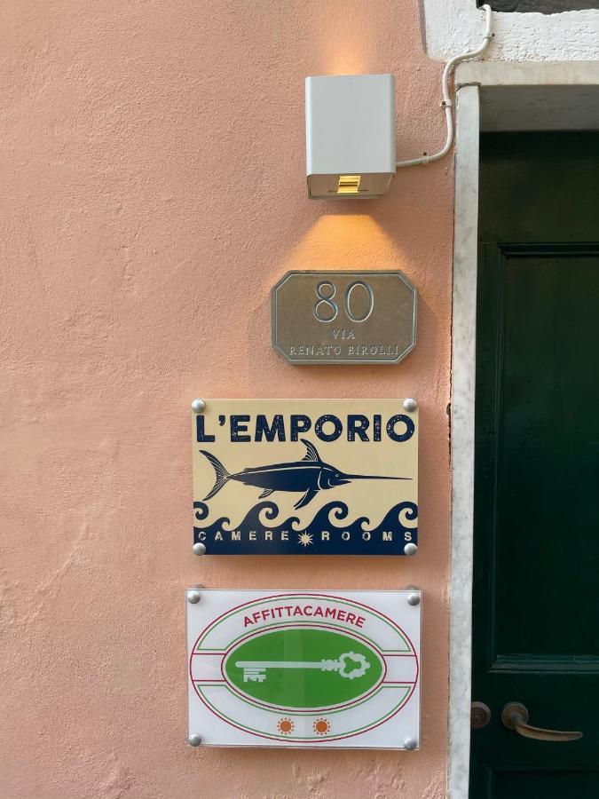 L'Emporio Rooms Manarola Exteriér fotografie